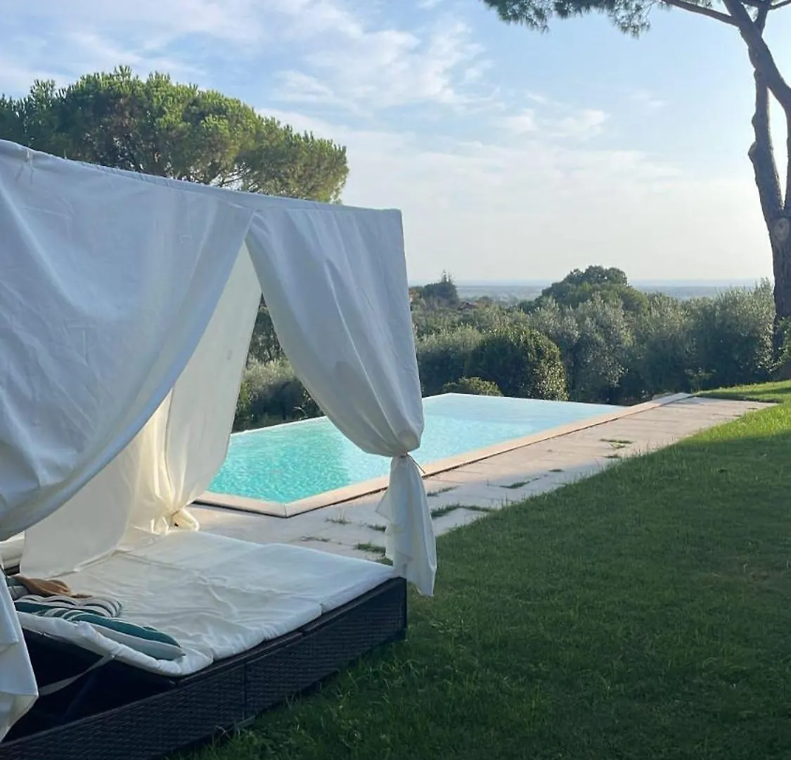 Poggio Ai Due Pini Guest House Bibbona Country house